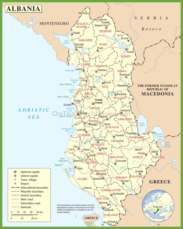 Administrative map of Albania with districts