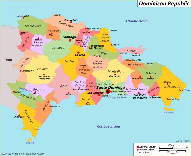Dominican Republic Map Acrylic Square Souvenir Keychain 1.5 X 1.5 Inches