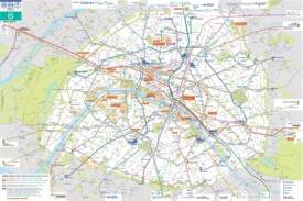 Paris transport map with main sightseeings