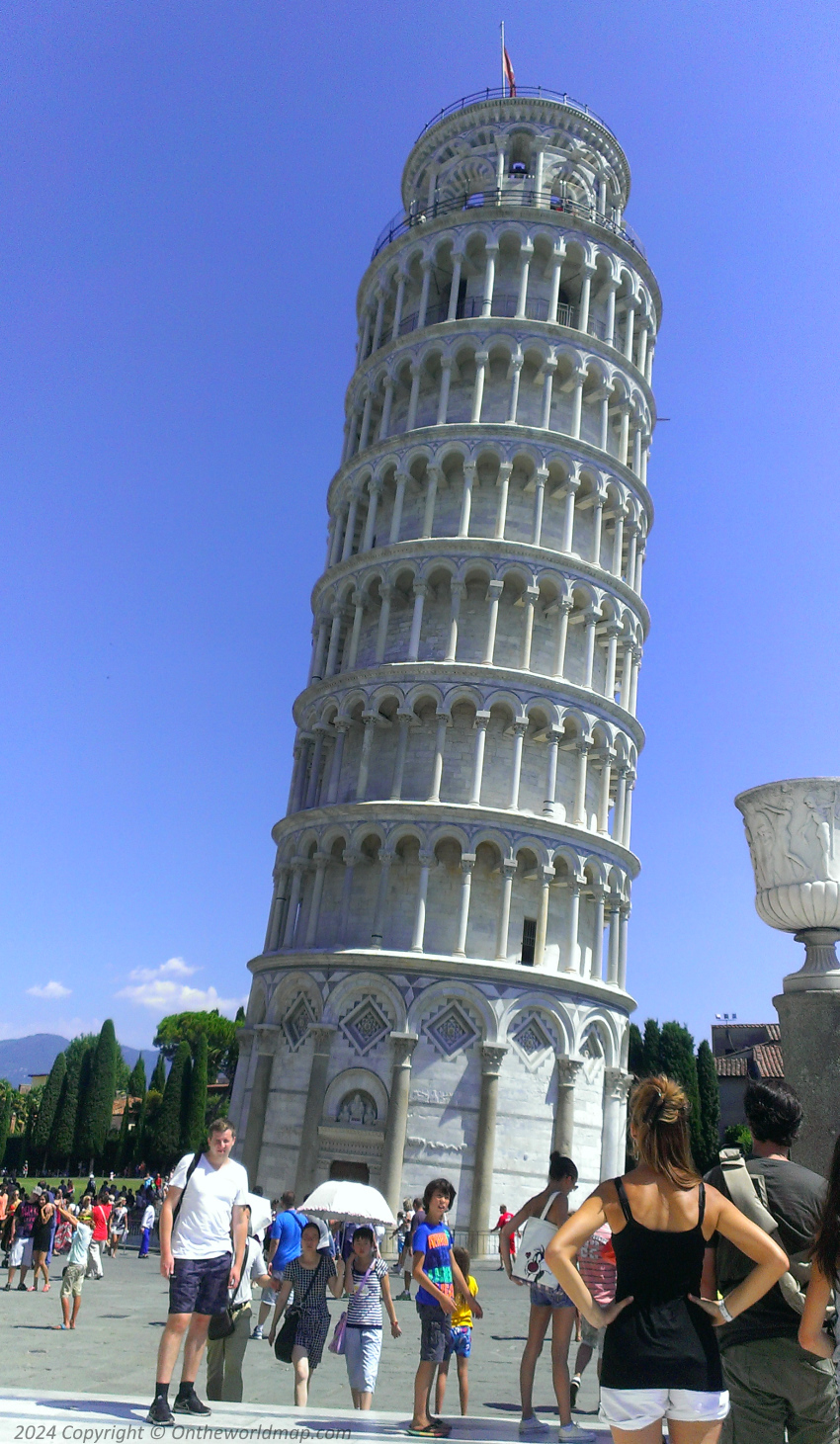 Leaning Tower of Pisa