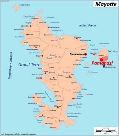 Pamandzi Location Map