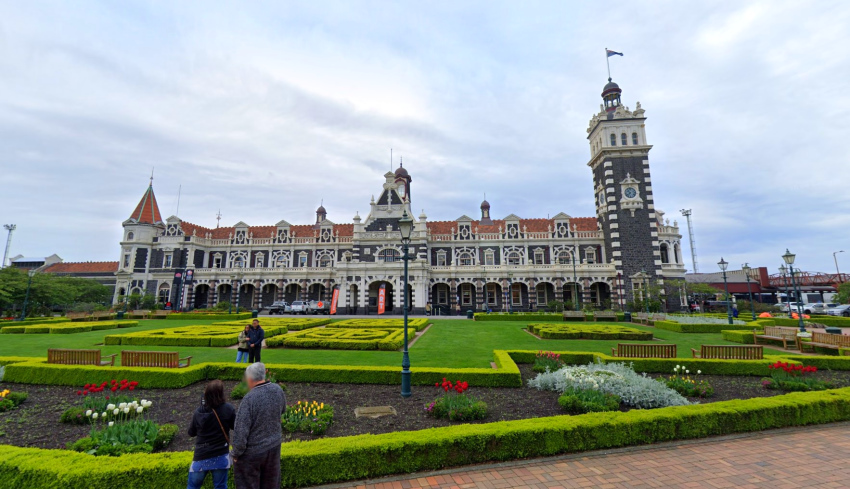 Dunedin railway station