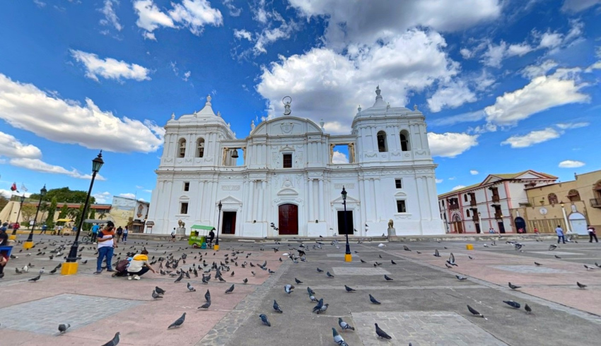 León Cathedral (Cathedral of the Assumption of Mary)