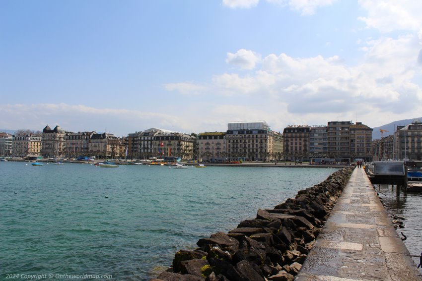 View of Geneva from the fountain Jet d'Eau