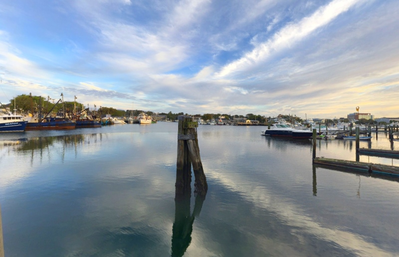 Hyannis Harbor