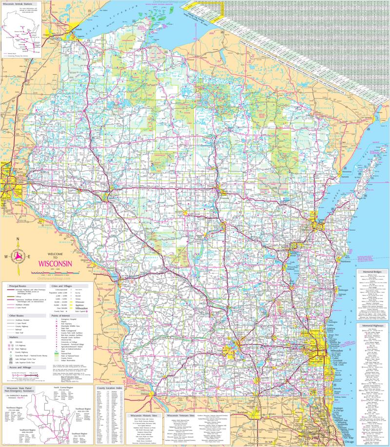 Detailed Tourist Map of Wisconsin